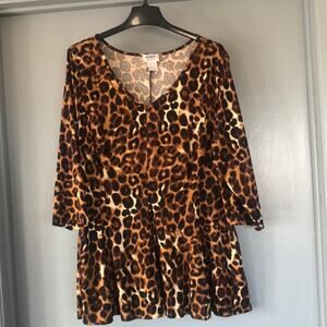 Monroe & Main Women's Pullover Top Leopard Cheetah V-Neck Sz 1X Flare Tunic